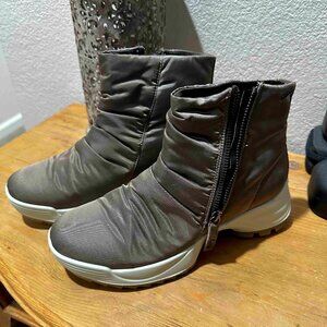 IGI & CO Made in Italy Size 38 Sport Boot - New/Never worn (no box)